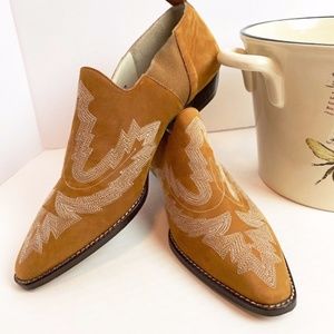 DONALD J PLINER Suede Slip On Shoes
